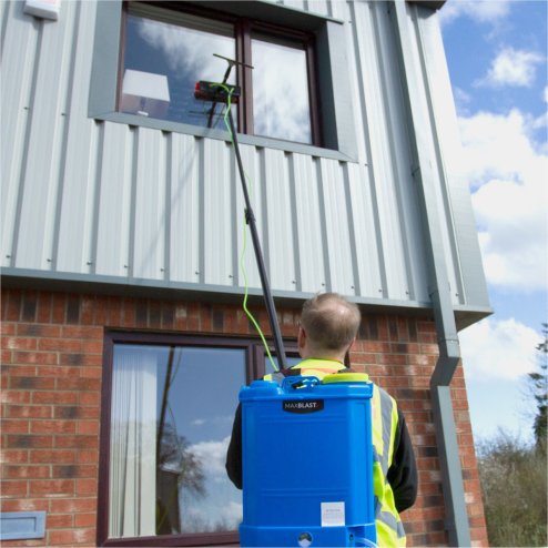 MAXBLAST 20ft Water Fed Pole & Backpack / Window Cleaning Telescopic Brush / Extendable Window Washer