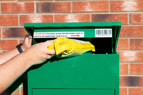 Parcel Post Box Lockable Wall Mounted Secure Large Outdoor Letter Smart Mail Drop Box Weatherproof Galvanised Steel | 5 Keys | 580 x 460 x 360mm - Green