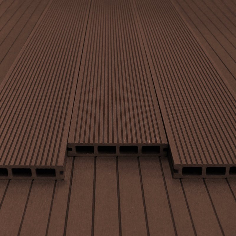 Jardí Composite Decking Boards / 7 Square Metres Conker Brown / Wood Effect WPC Pack Garden Outdoor Patios Terrace Hot Tub Tiles (incl. Fixing Screws, Clips & Edging Strips)