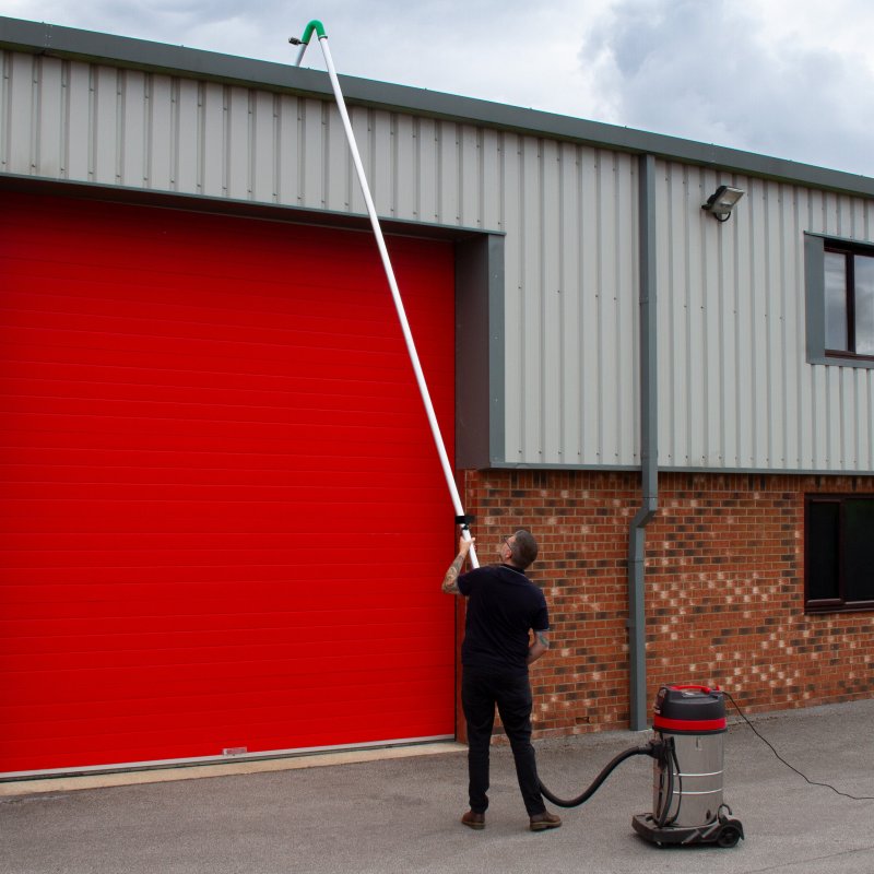 Gutter Vacuum Poles With Camera
