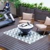 Outsunny 121 x 182 cm(4x6ft) Outdoor Rug Reversible Mat Plastic Straw Rug Portable RV Camping Mat for Garden Deck Picnic Indoor, Light Grey & White