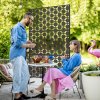 Outsunny Decorative Garden Privacy Screen with Stand, 6.5FT Freestanding Metal Outdoor Divider, Decorative Privacy Panel with Expansion Screws for Garden Pool Hot Tub, Grid Style, Black