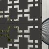 Outsunny Decorative Garden Privacy Screen with Stand, 6.5FT Freestanding Metal Outdoor Divider, Decorative Privacy Panel with Expansion Screws for Garden Pool Hot Tub, Grid Style, Black