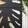 Outsunny Decorative Garden Privacy Screen with Stand, 6.5FT Freestanding Metal Outdoor Divider, Decorative Privacy Panel with Expansion Screws for Garden Pool Hot Tub, Large Leaves Style, Black