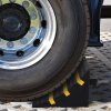 HOMCOM 2 PCs Rubber Wheel Chocks Heavy Duty Blocks for Vehicles, Cars, Caravan, Trailer with Handle 25L x 16W x 19H cm