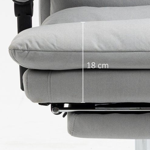 Vinsetto Office Chair with Footrest, Double Padding Ergonomic Desk Chair with 6-Point Vibration Massage and Back Heating, Microfibre Fabric with 135° Reclining Back, Grey