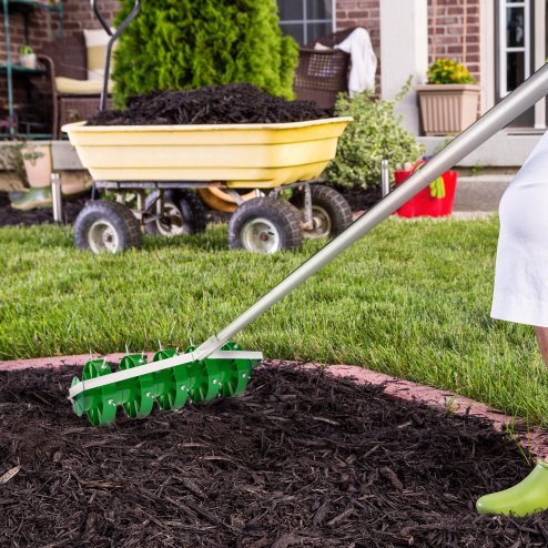 Outsunny Rolling Lawn Aerator, Heavy Duty Garden Aerator, Manual Lawn Spike Roller with T-bar Grip and 3 Piece Detachable Handle, Outdoor Garden Lawn Tool Dark Green