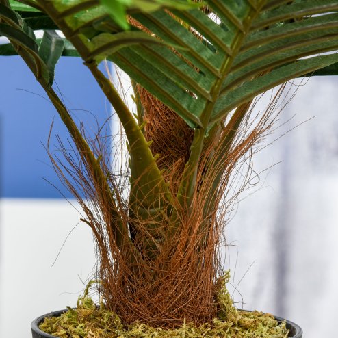 Outsunny 60cm/2FT Artificial Palm Tree Decorative Plant 8 Leaves with Nursery Pot, Fake Tropical Tree for Indoor Outdoor D??cor