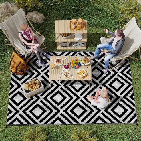 Outsunny Reversible Outdoor Rug with Carry Bag, Waterproof Plastic Straw Mat for Garden, Deck, RV, Picnic, Beach, Camping, 182 x 274cm, Black & White