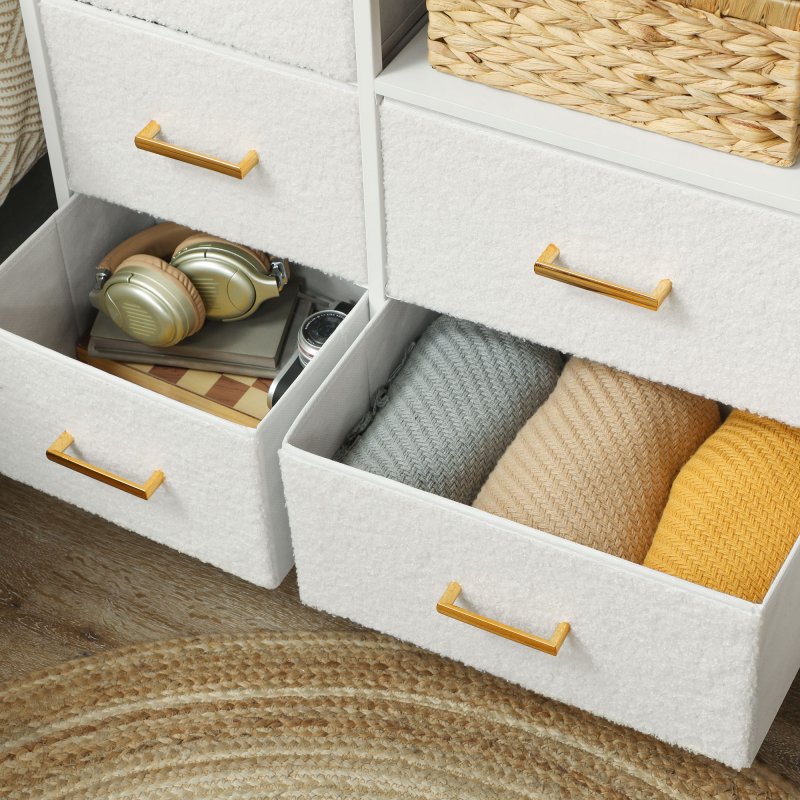 HOMCOM Boucle Chest of Drawers, 8 Fabric Drawers Storage Organiser with Charging Station, 2 USB and 2 AC Ports, Steel Frame, Fabric Dresser for Living Room, Bedroom, Hallway, Cream White