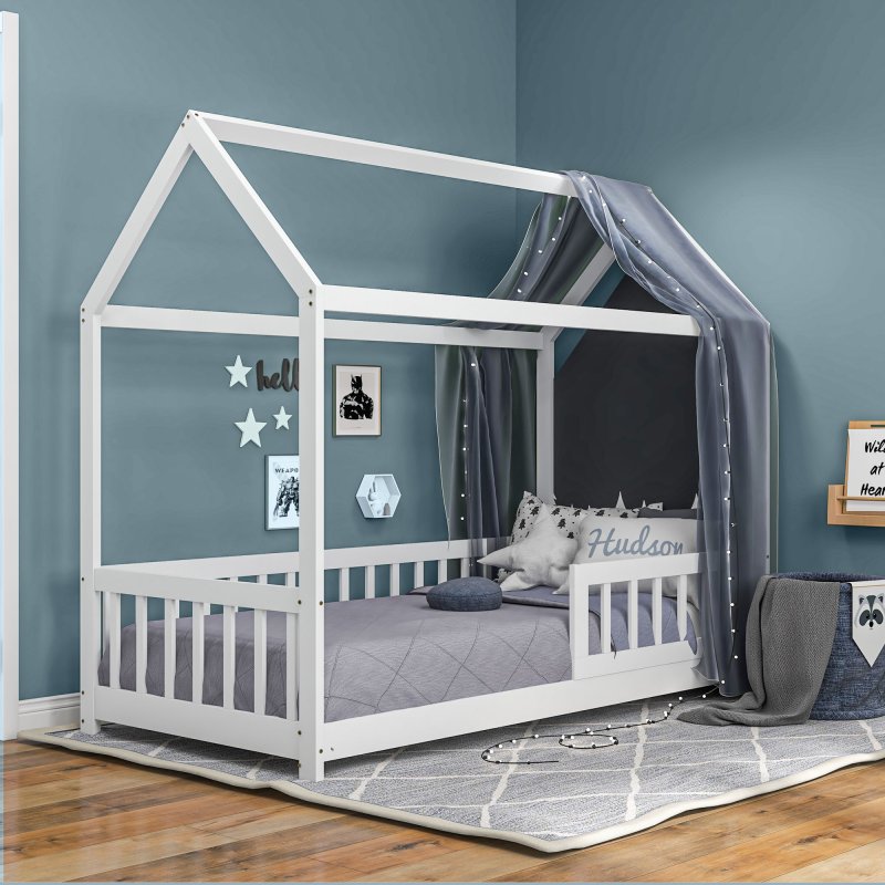 HOMCOM House-Shaped Kids Bed Frame, Solid Pine Wood Single Bed Frame with Safety Fence for Kids Boys and Girls, White