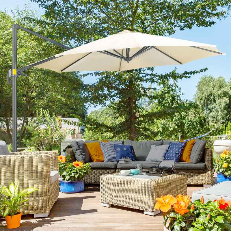 Outsunny 3 x 3(m) Cantilever Parasol with Cross Base, Garden Umbrella with 360 Rotation, Crank Handle and Tilt for Outdoor, Patio, Cream White