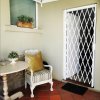 Saftidor Expanding Security Gate White
