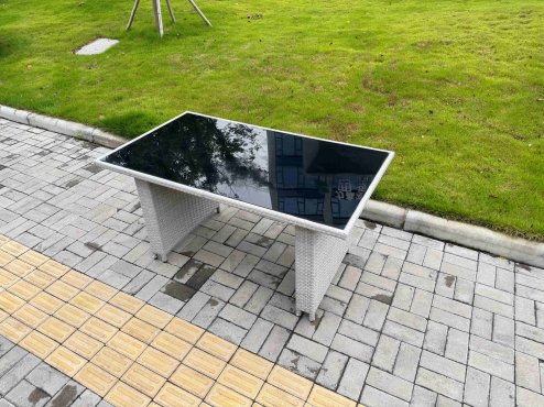 Fimous Light Grey Rattan Outdoor Garden furniture Set Black Tempered Glass Dining Table and 4 Chairs Set with Seat Cushion